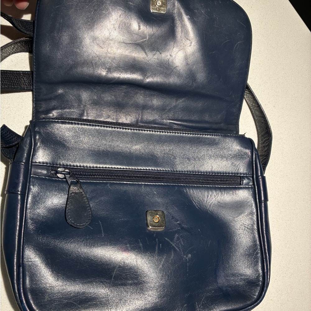 Fendi vintage Blue Leather Shoulder Bag - Picture 9 of 15